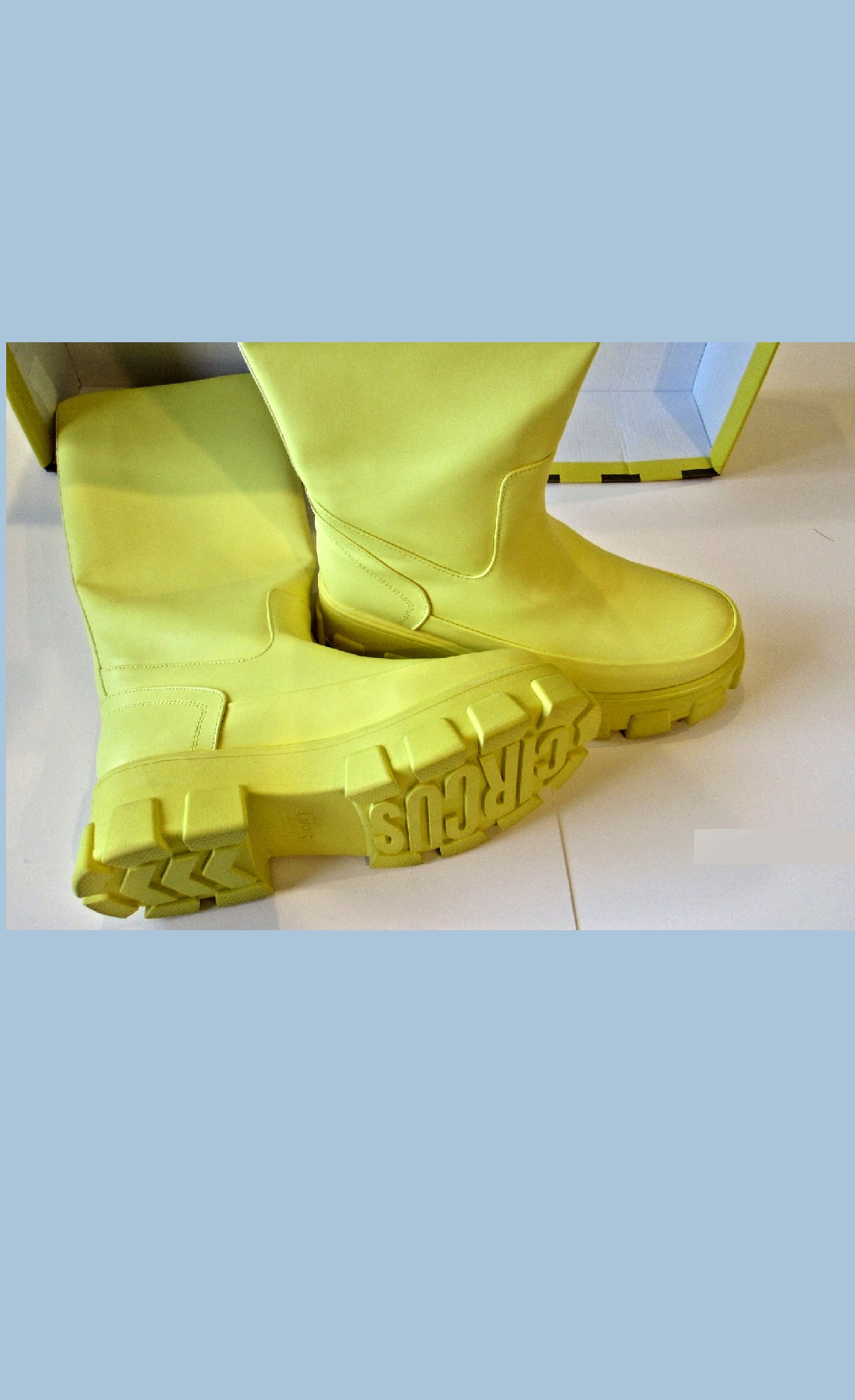 Women's Yellow Shoes With a Thick Sole