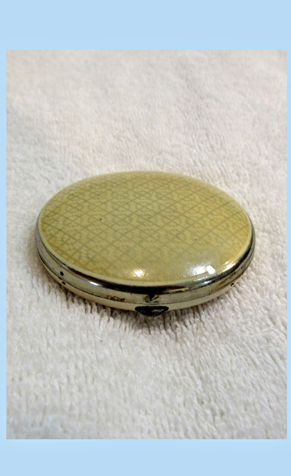 Vintage Powder Puff with Mirror